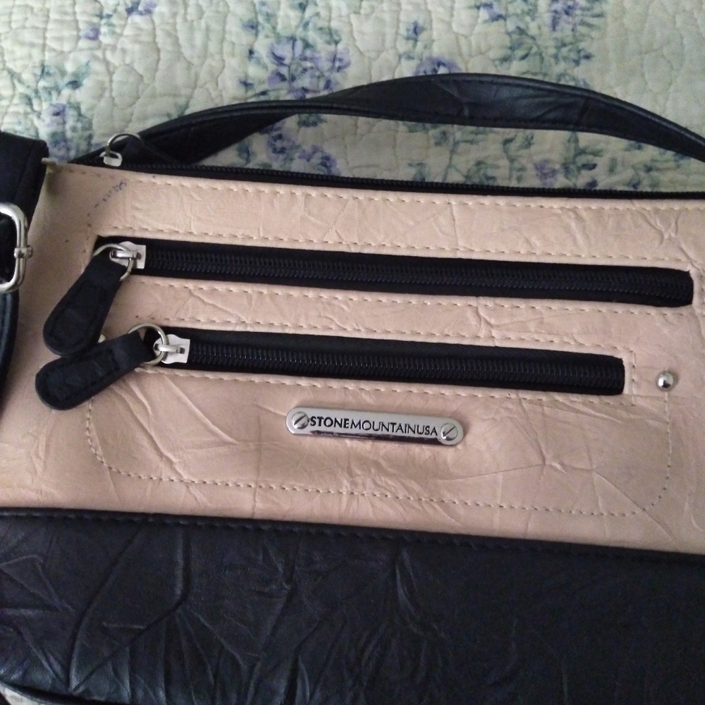 Small stone mountain purse